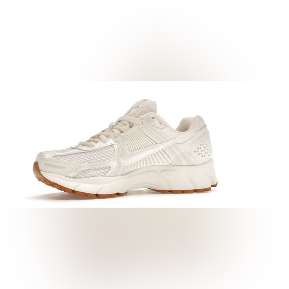 NEW-Nike Zoom Vomero 5 Shoes Sail Photon White Dust Flax Women’s Size 8 - Picture 3 of 7